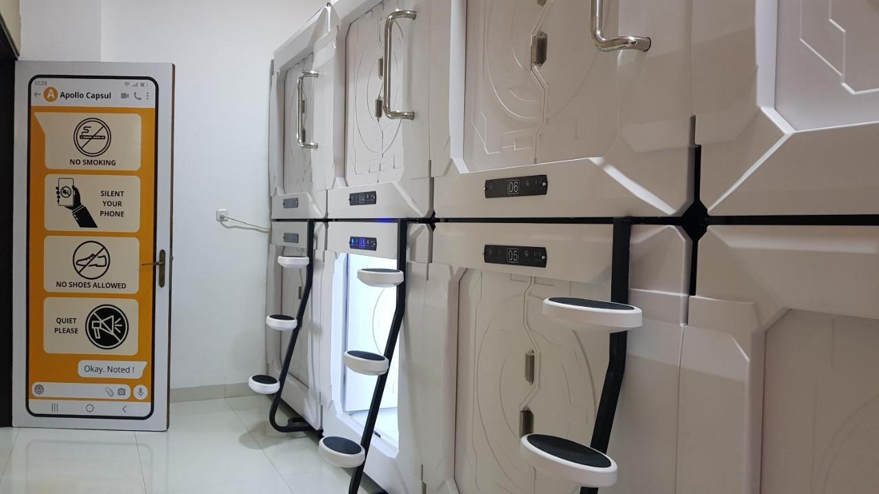 Apollo Capsule Hotel Ende Luaran gambar
